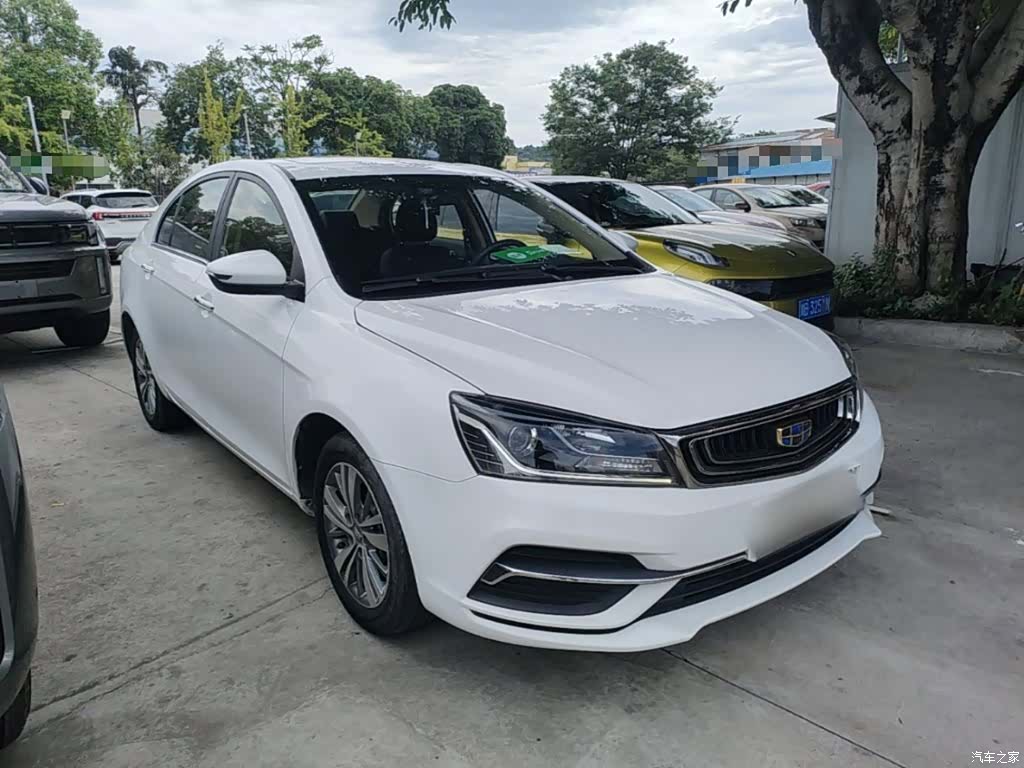 Geely Emgrand, 2018 4