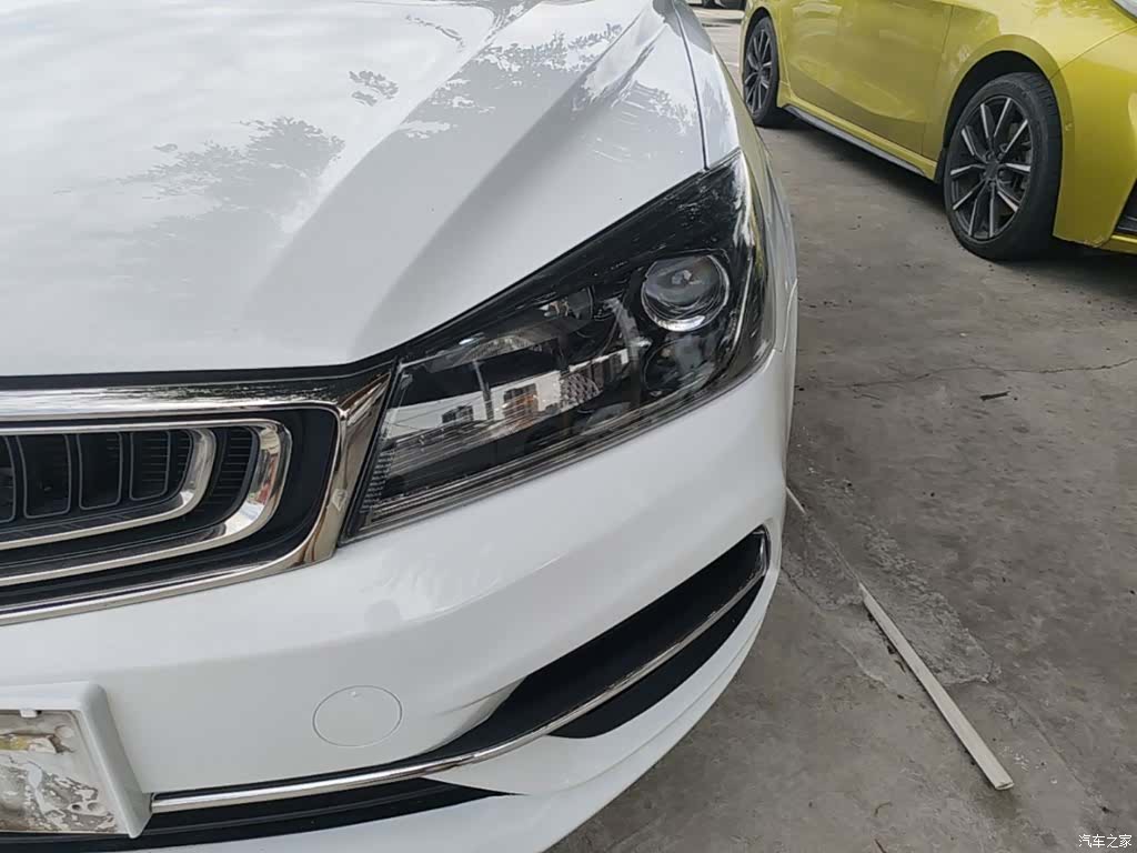 Geely Emgrand, 2018 24
