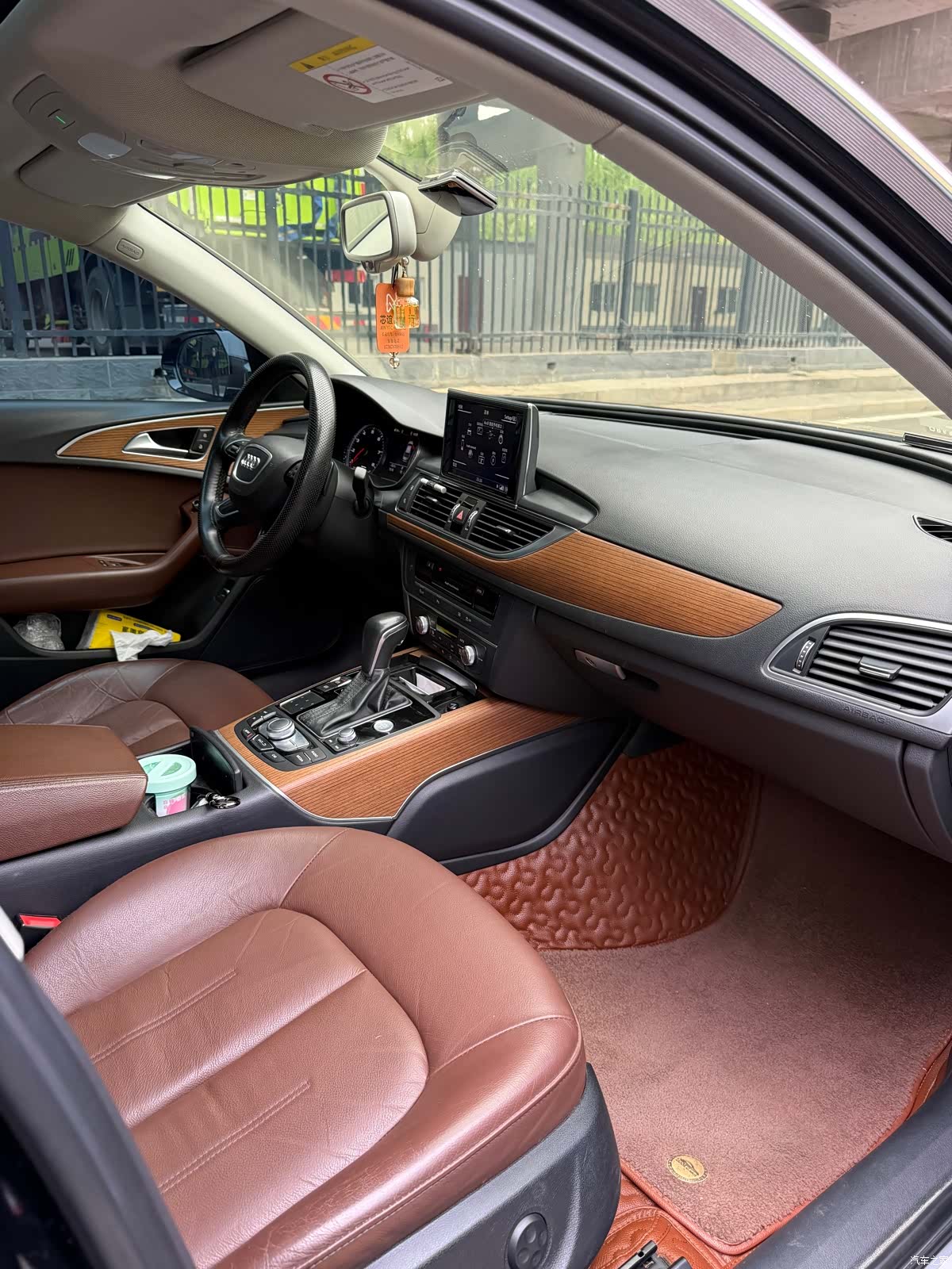 Audi A6L, 2018 12