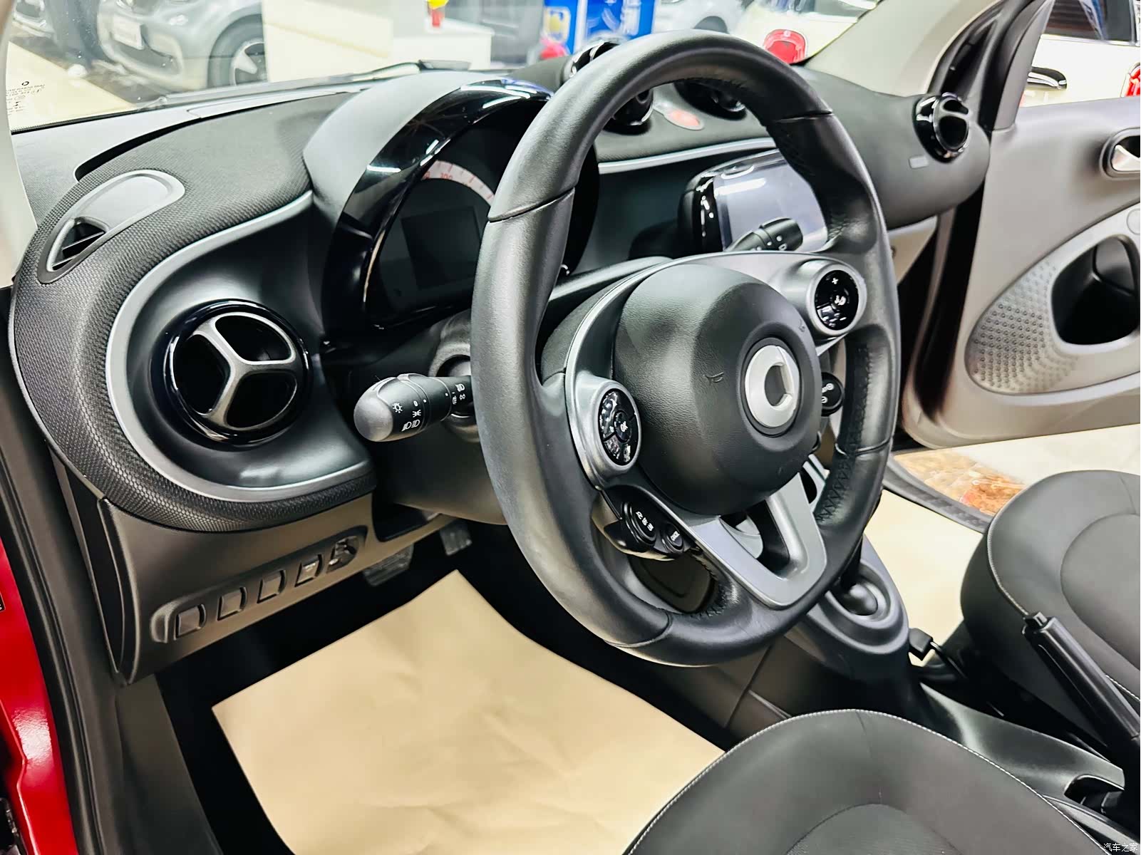 Smart Fortwo, 2019 25