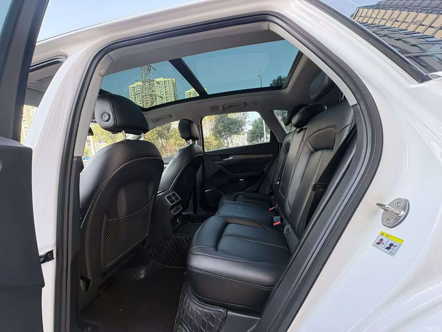 Audi Q5L, 2019 все фото