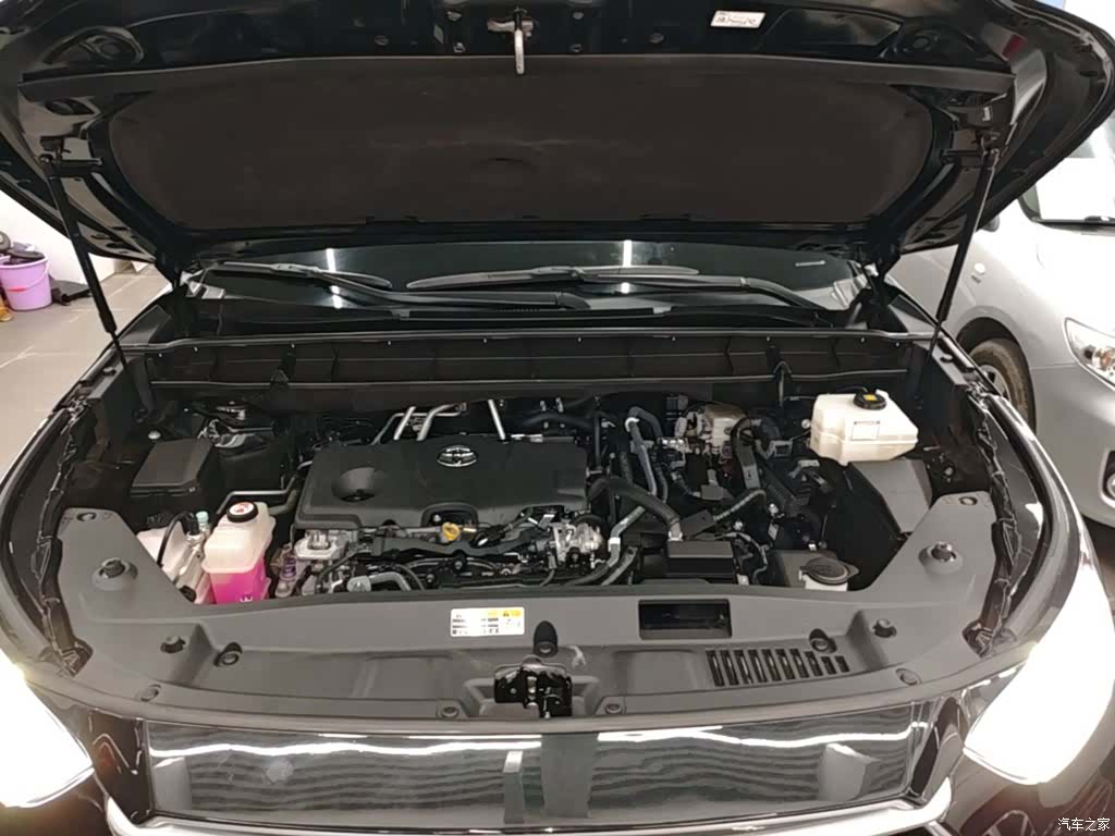 Toyota Highlander, 2023 20