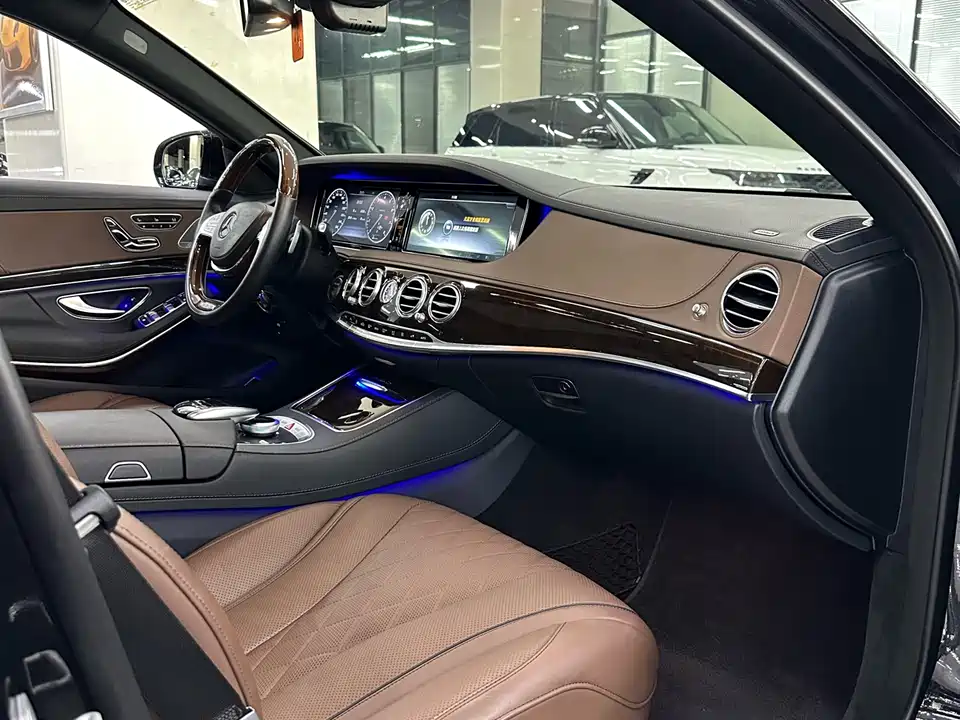 Mercedes-Benz Maybach S-class