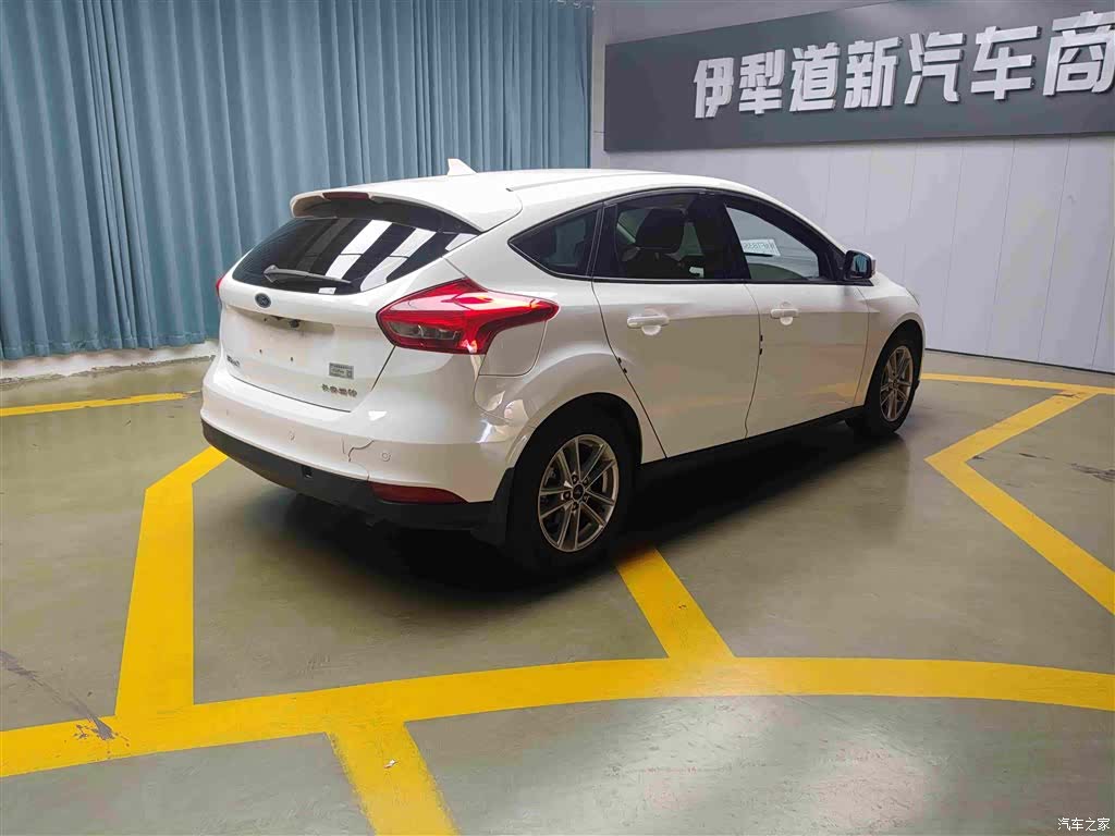 Ford Focus, 2018 7