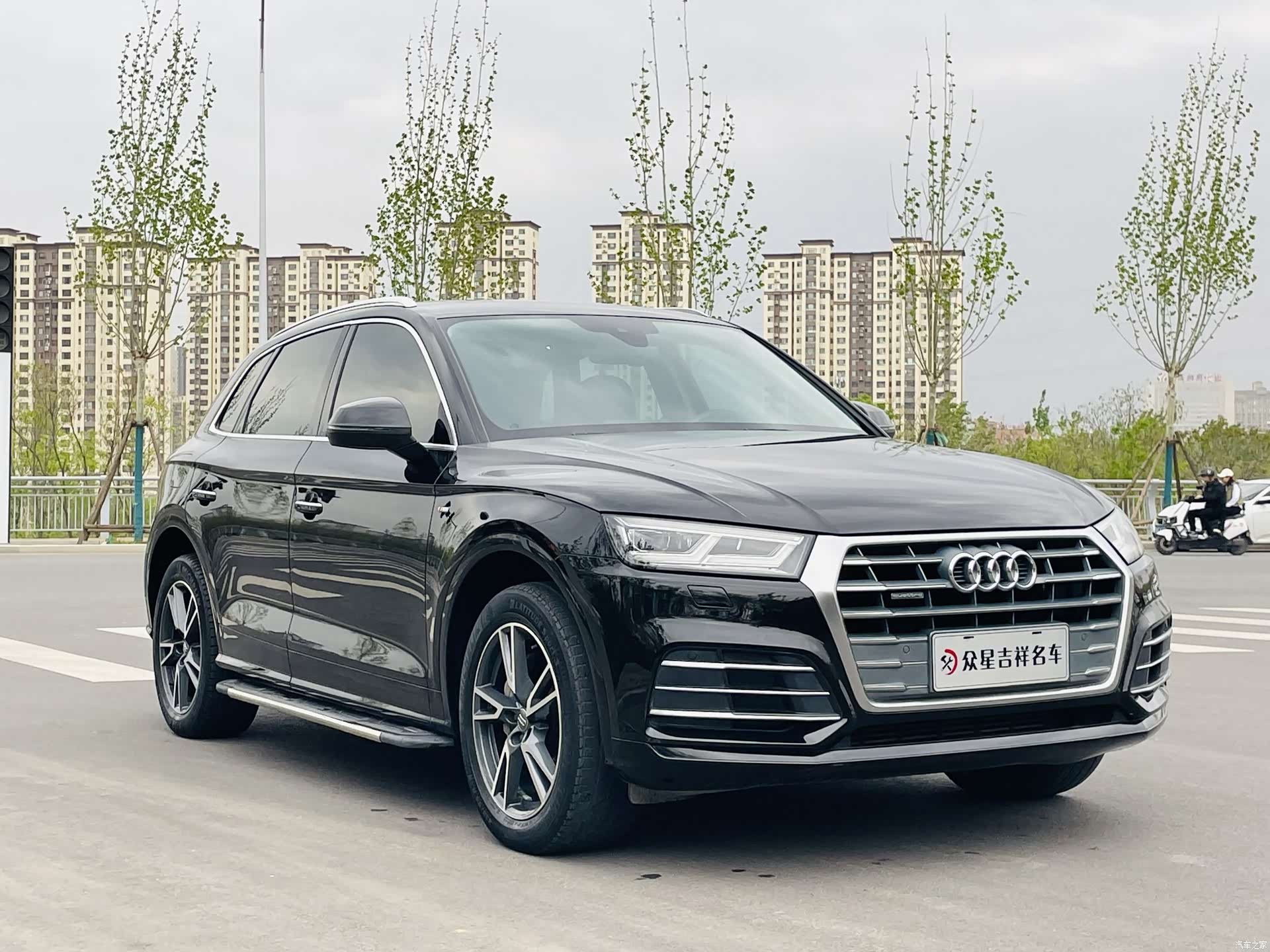 Audi Q5L, 2019 1