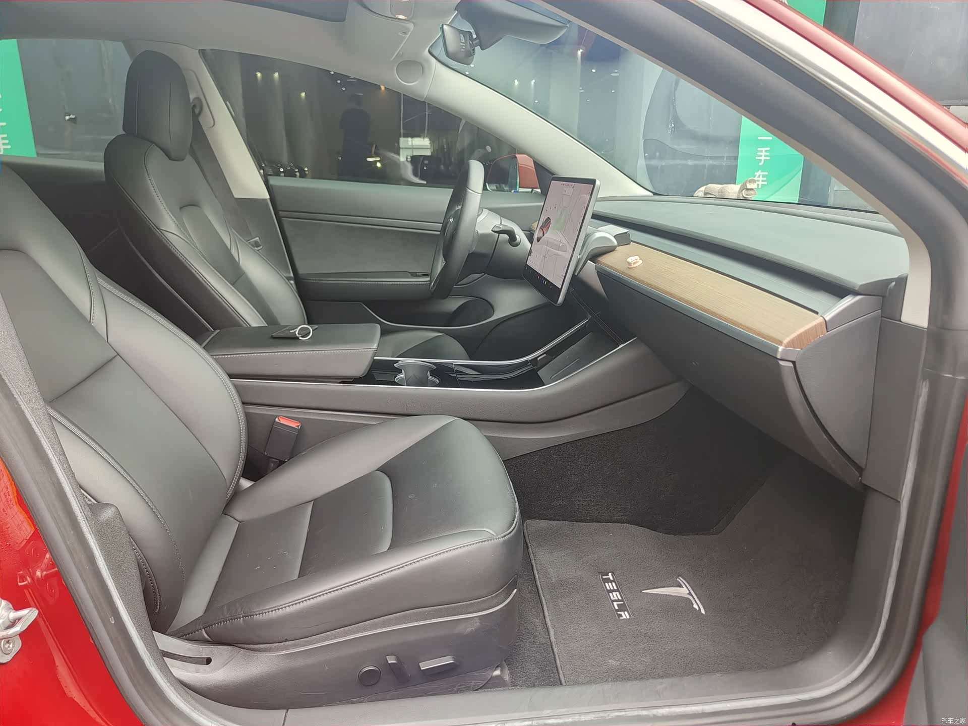 Tesla Model 3, 2020 10