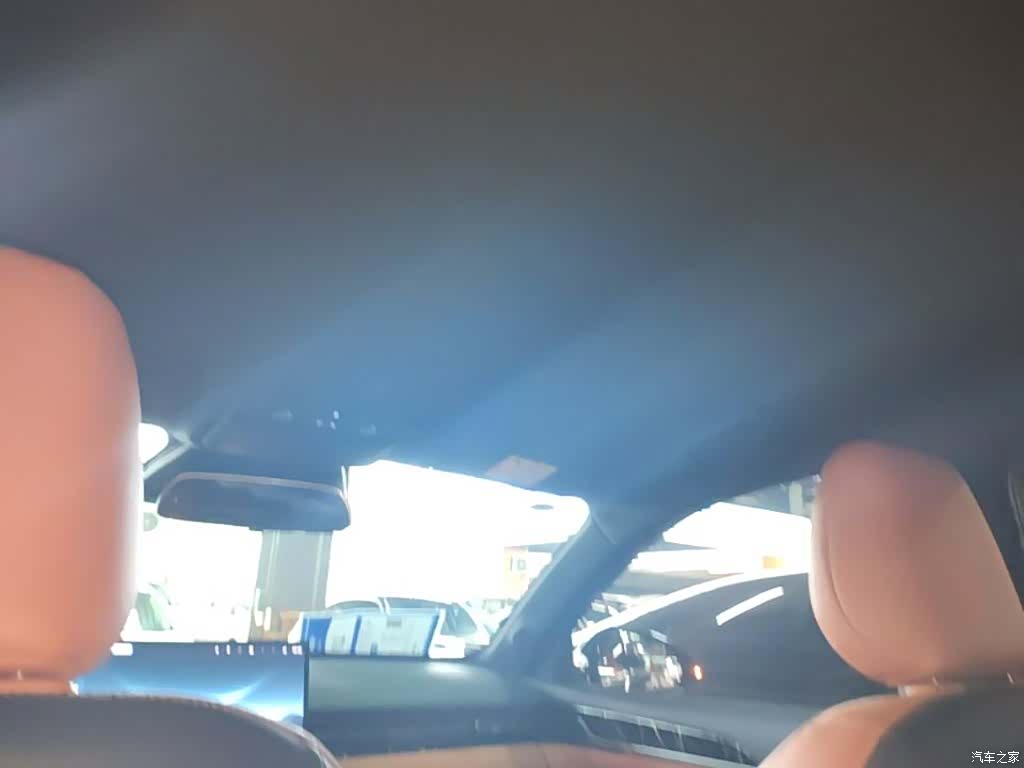 Wuling Starlight, 2025 18