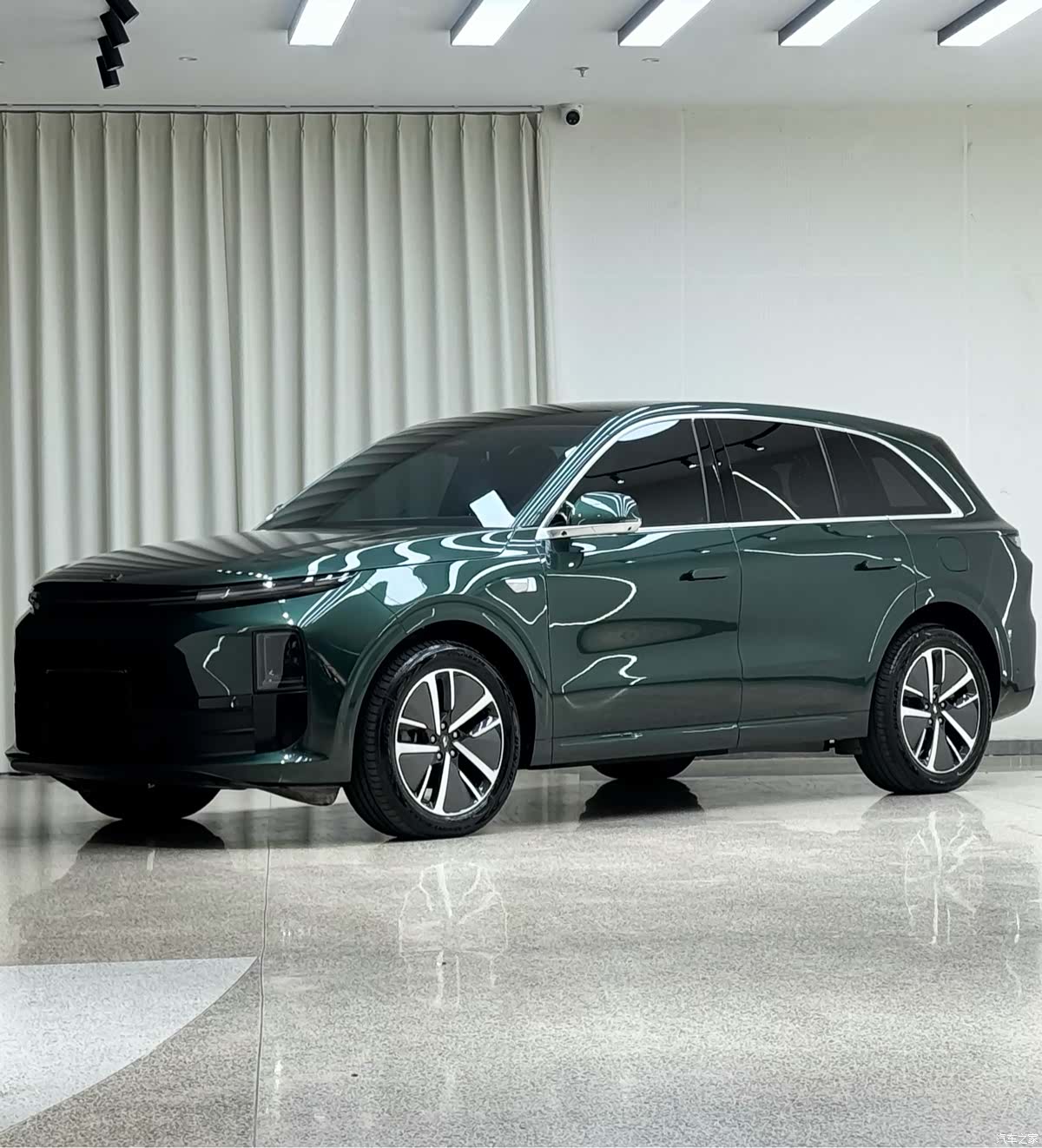 Li Auto L6, 2025 1