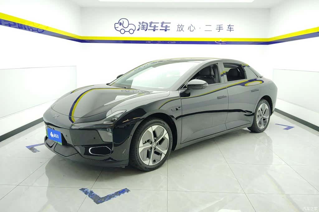 Xpeng Mona M03, 2025 1