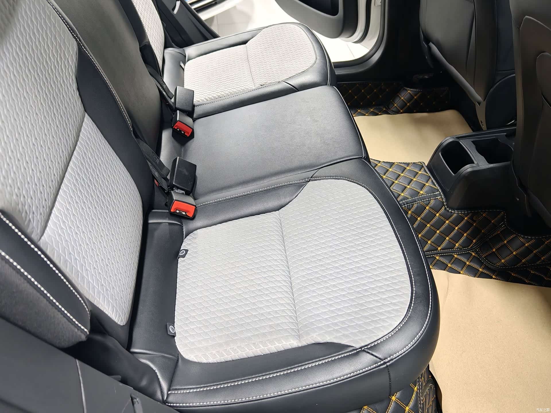 Skoda Yeti, 2018 11