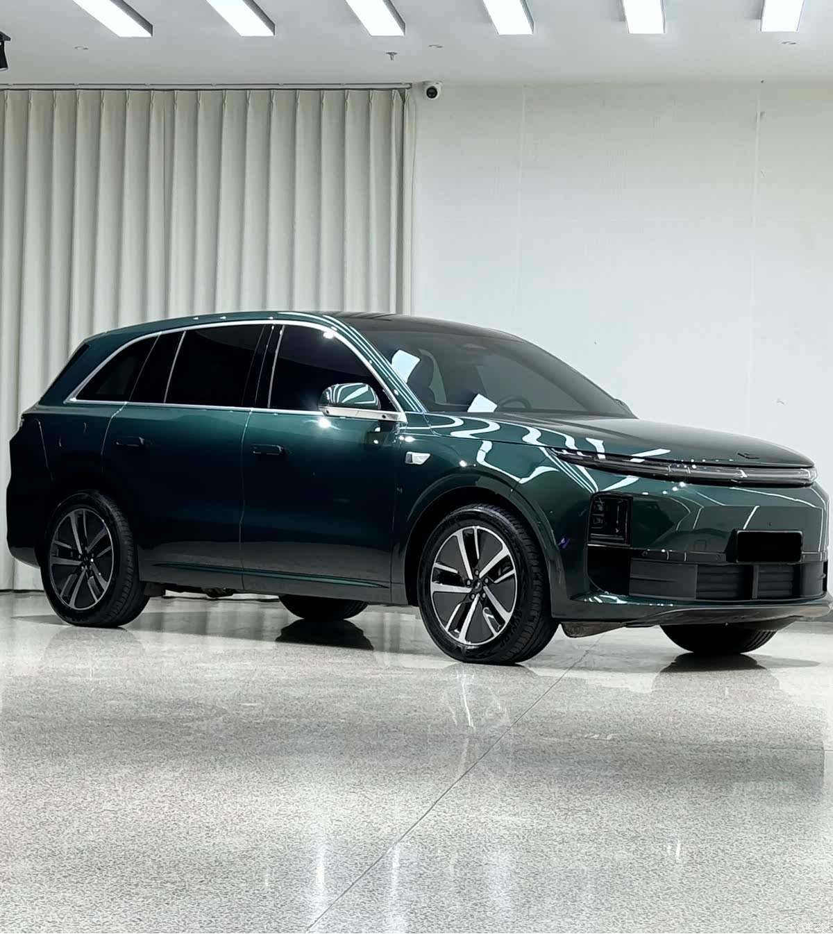 Li Auto L6, 2025 3
