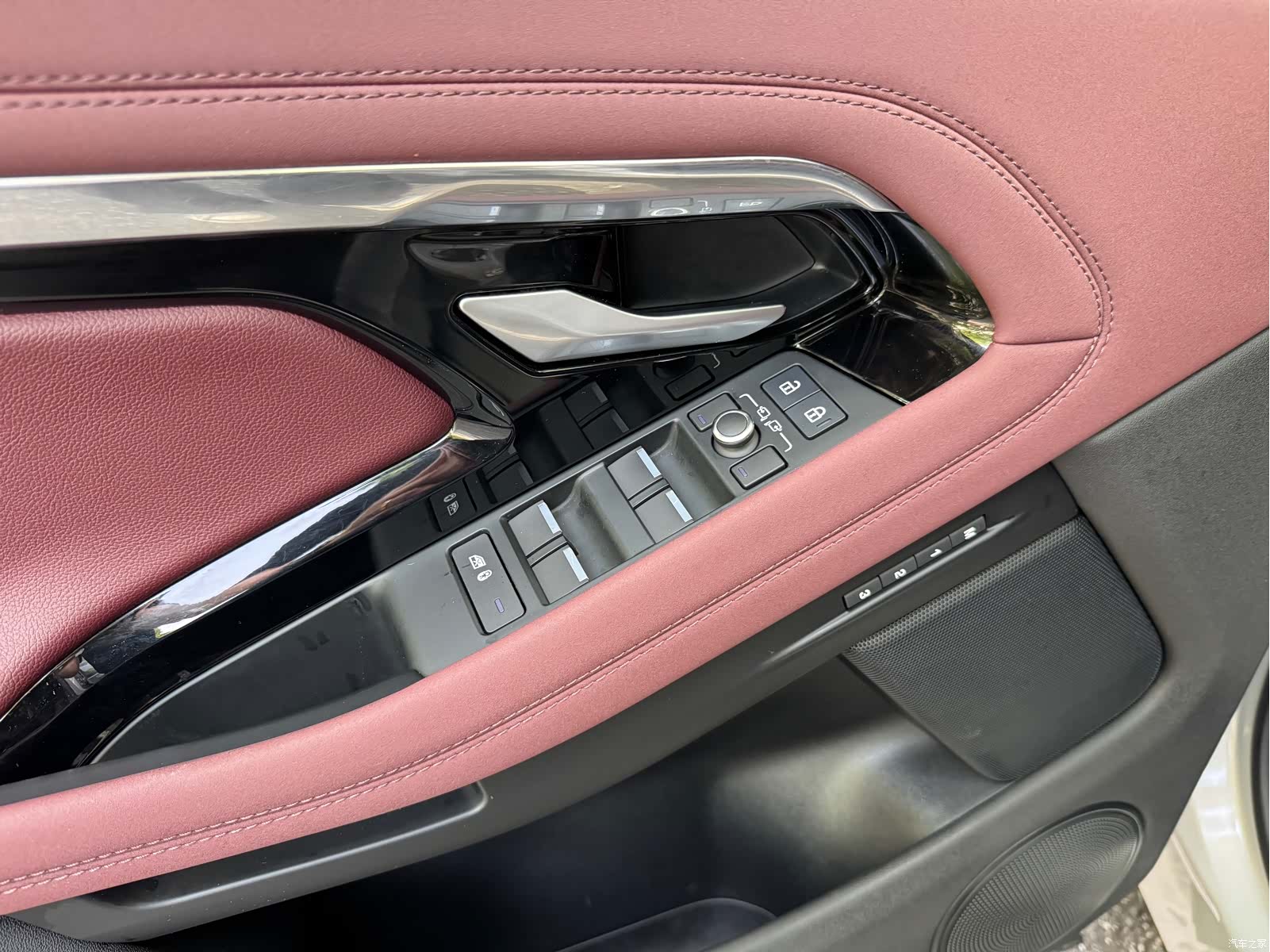 Land Rover Range Rover, 2024 9