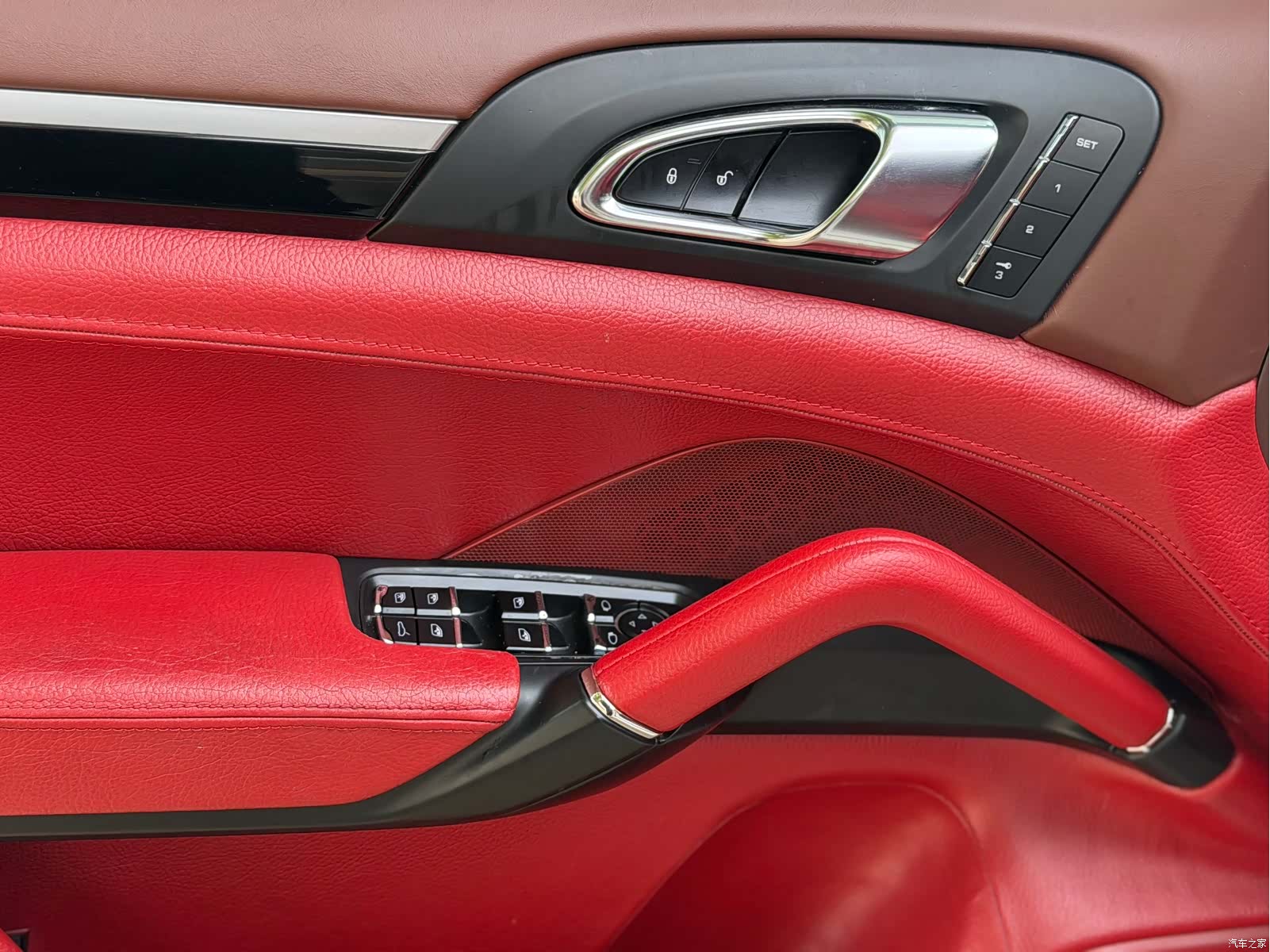 Porsche Cayenne, 2015 все фото