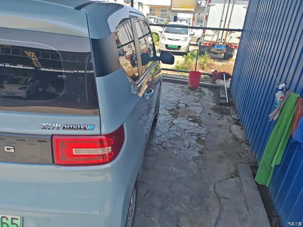 Wuling MINIEV, 2021 8