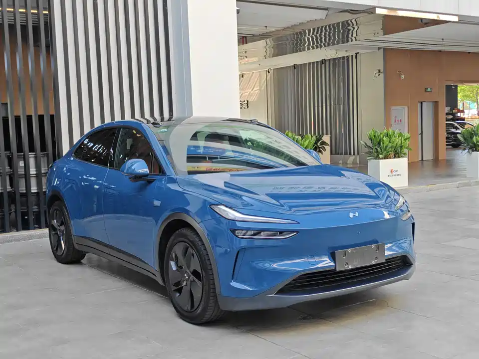 NIO L60