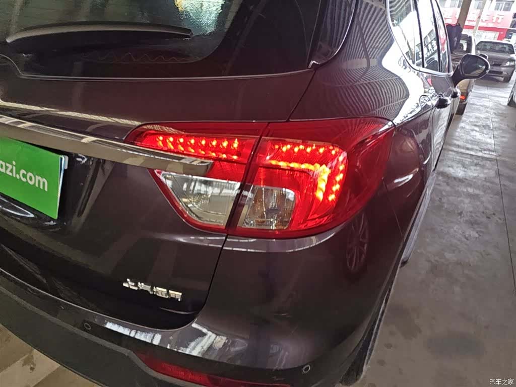 Buick Envision Plus, 2017 8