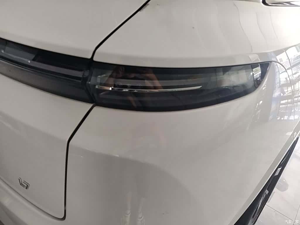 Li Auto L7, 2023 8