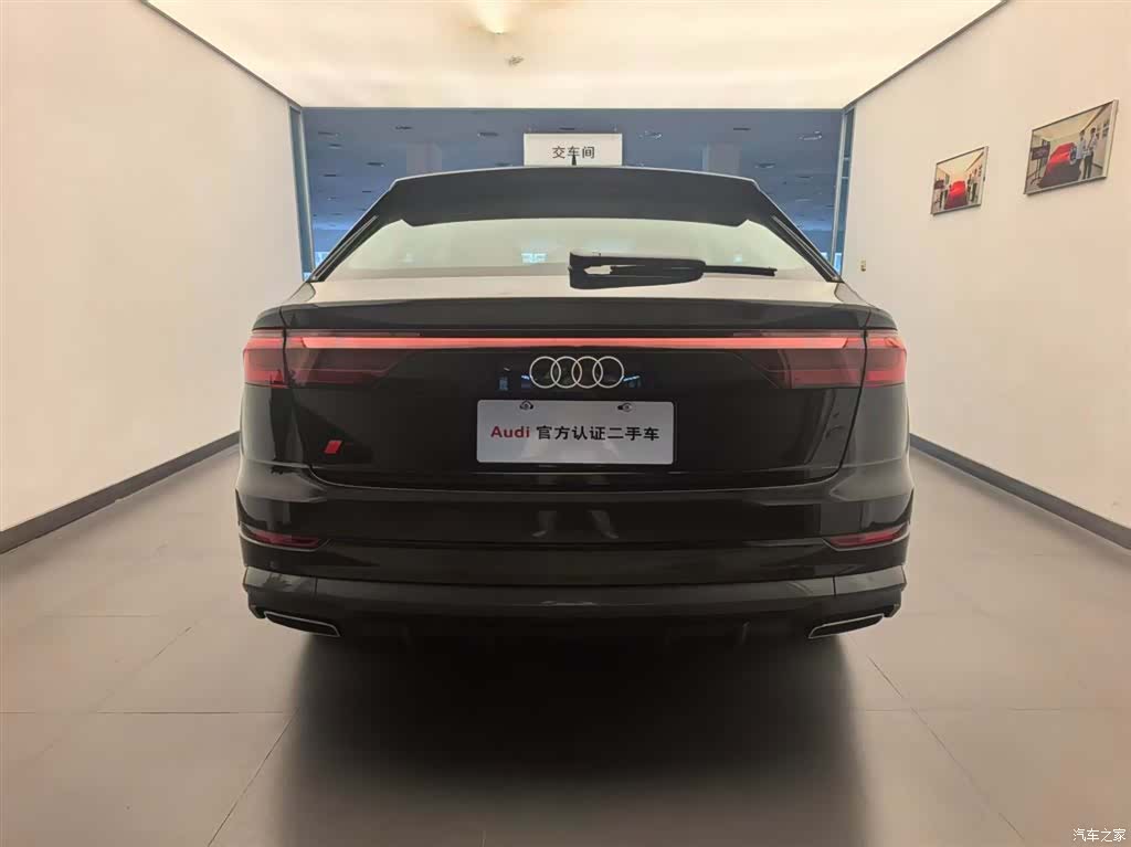 Audi Q8, 2025 3
