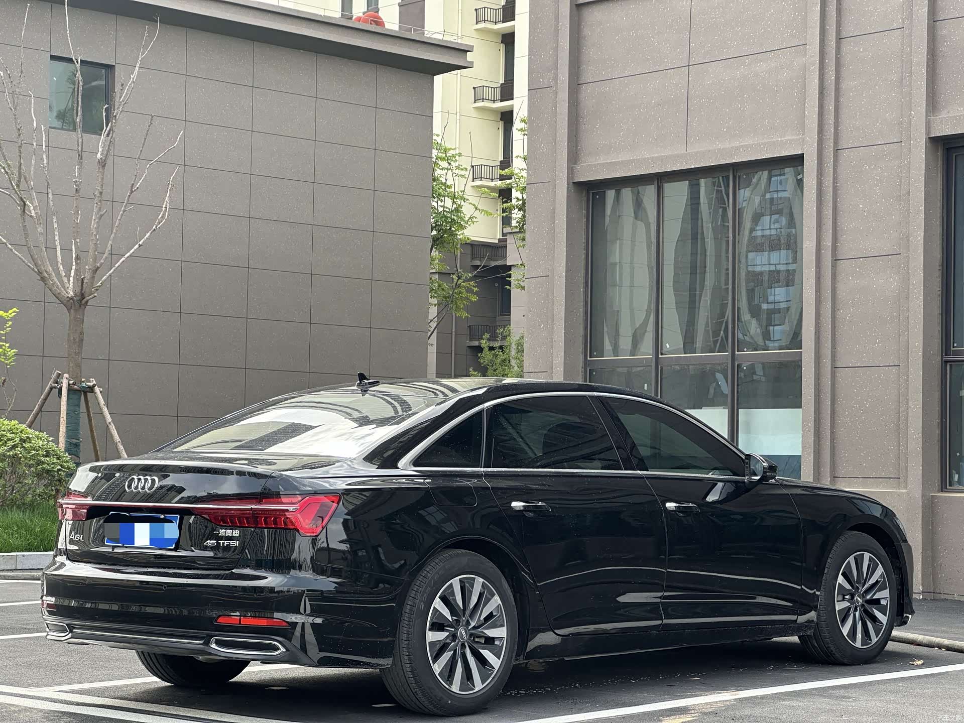 Audi A6L, 2021 9