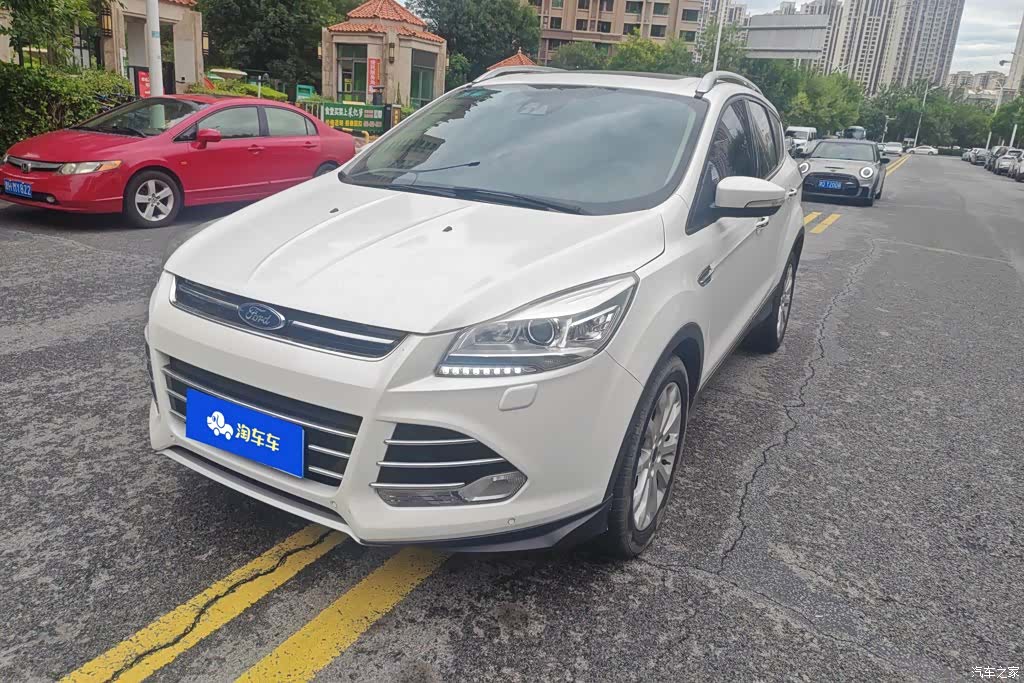 Ford Kuga, 2016 1