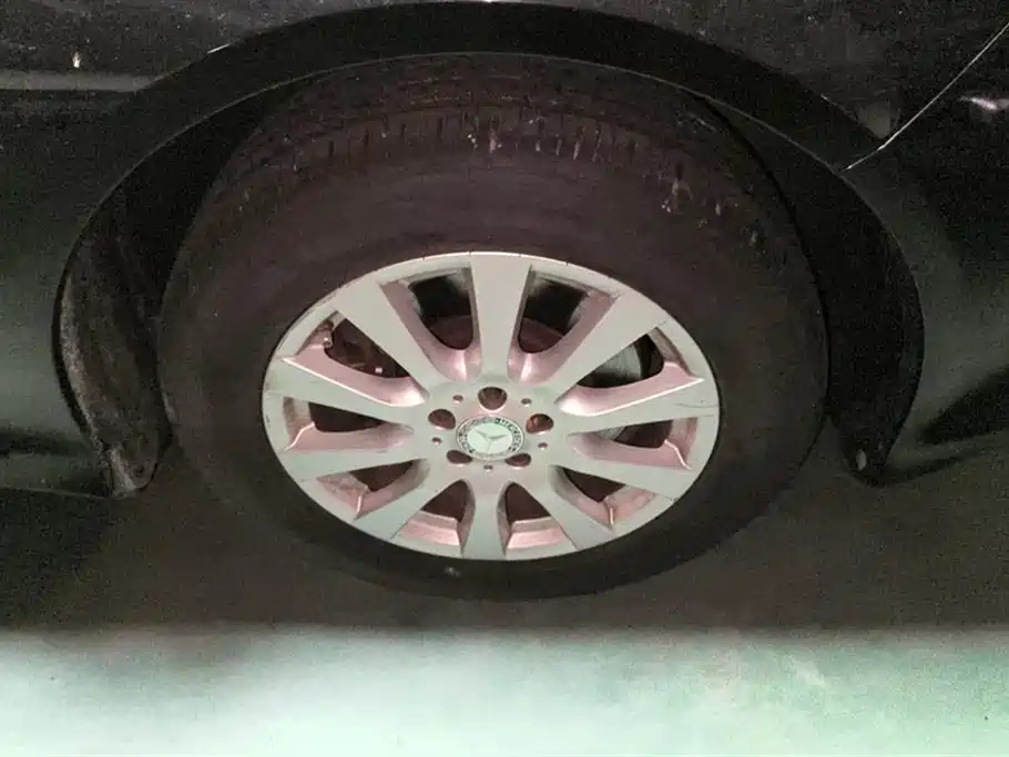 Mercedes-Benz R-class