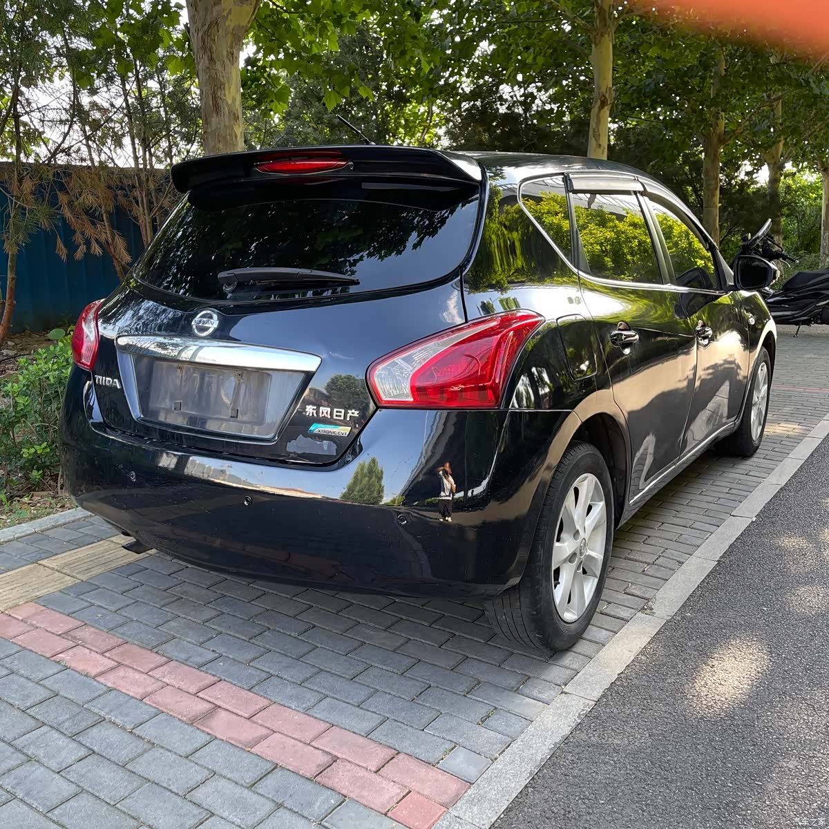 Nissan Tiida, 2012 4