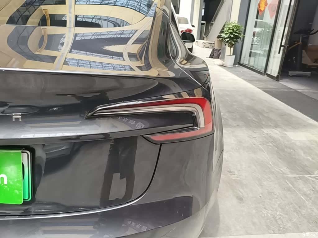 Tesla Model 3, 2024 8
