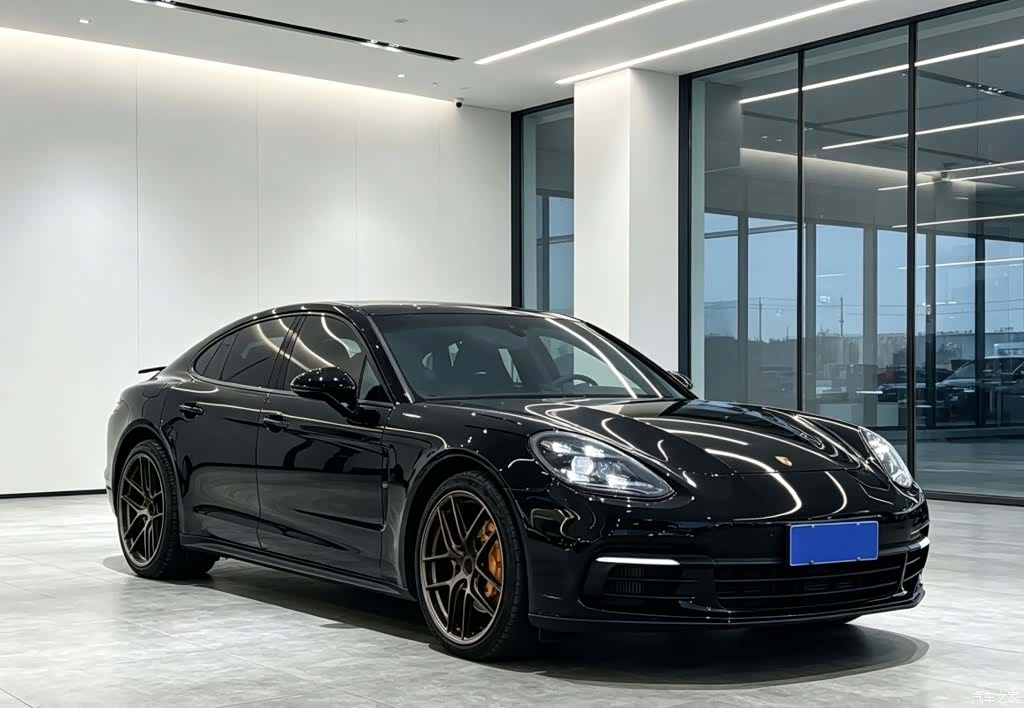 Porsche Panamera, 2017 2