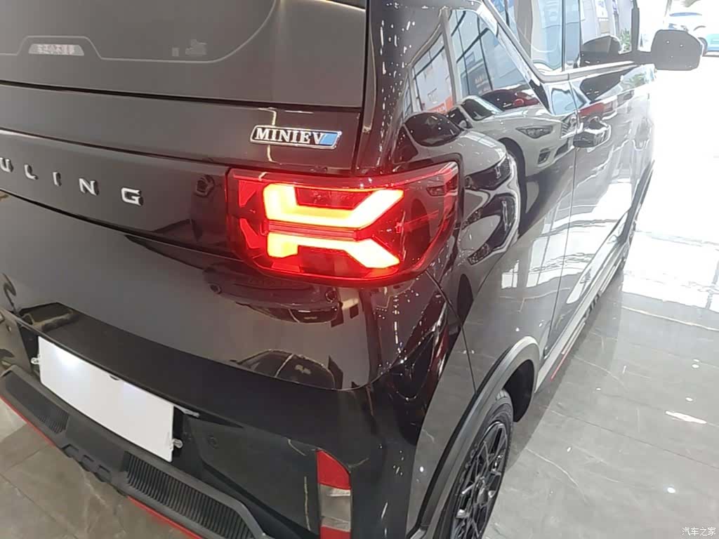 Wuling MINIEV, 2023 8