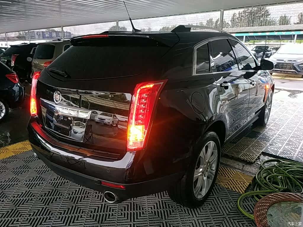 Cadillac SRX, 2015 7