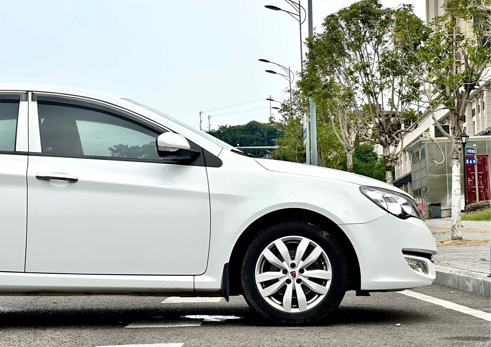 Roewe 350, 2016 12