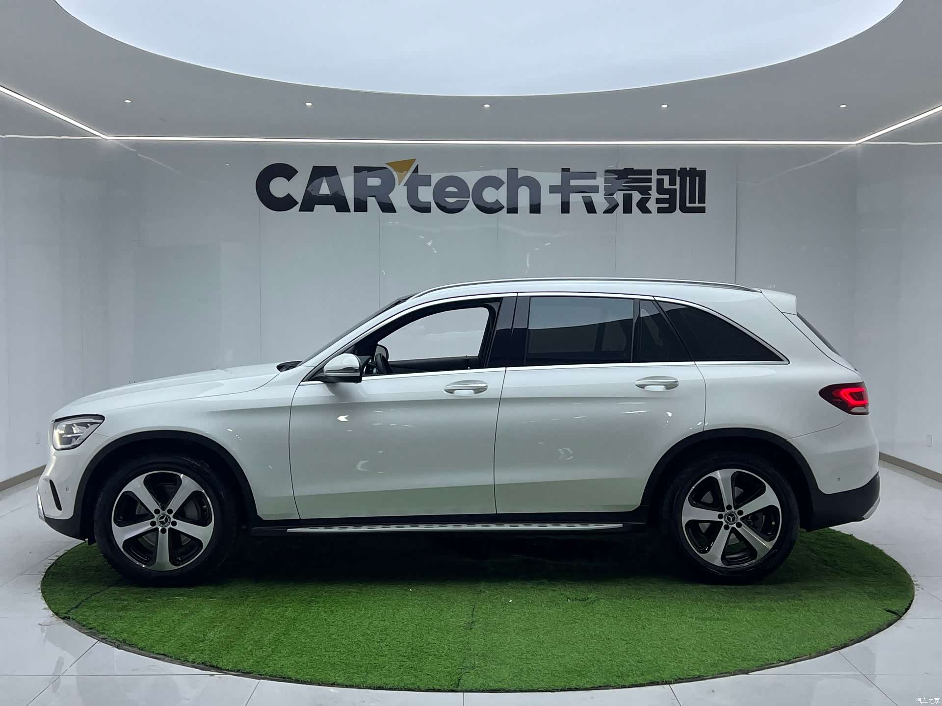 Mercedes-Benz GLC, 2022 2