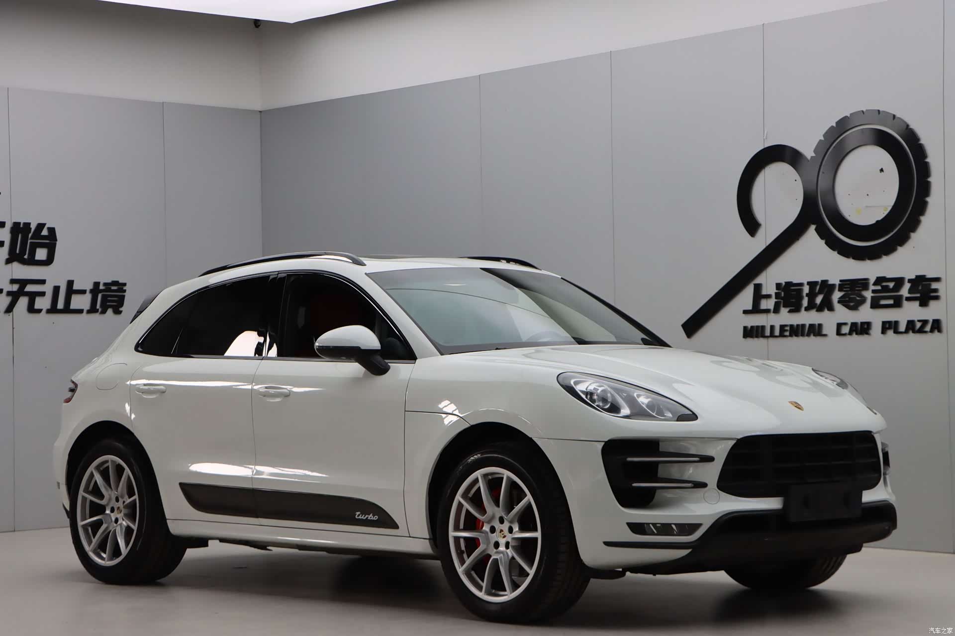 Porsche Macan, 2015 1