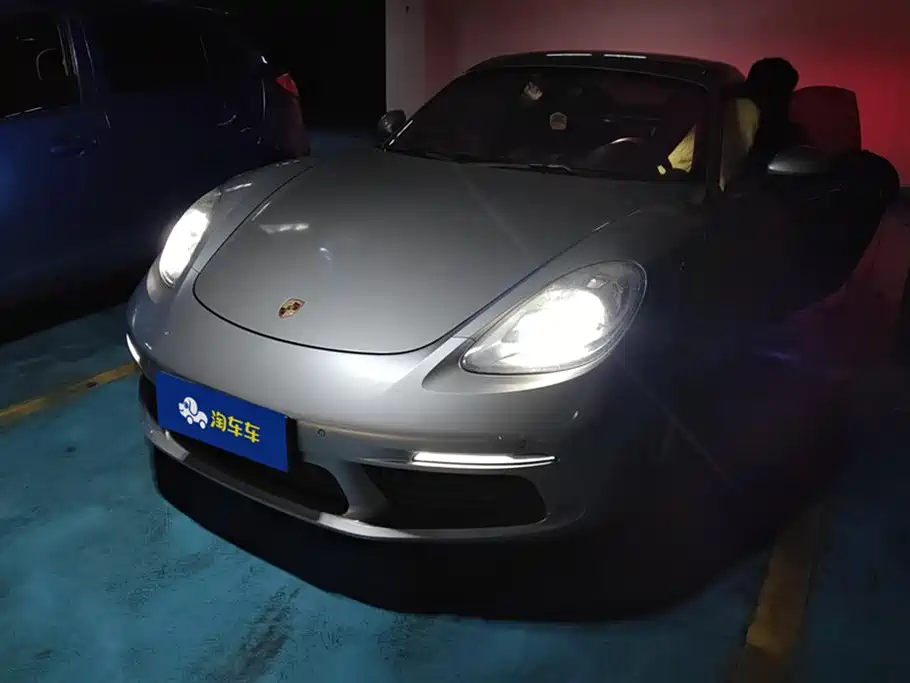 Porsche 718