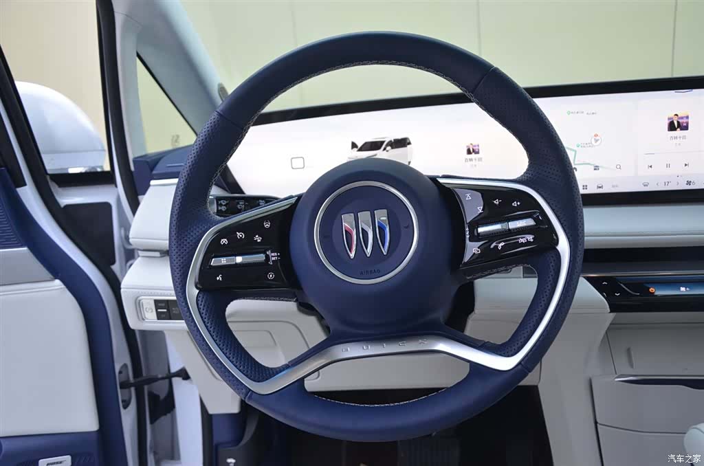 Buick GL8, 2025 9