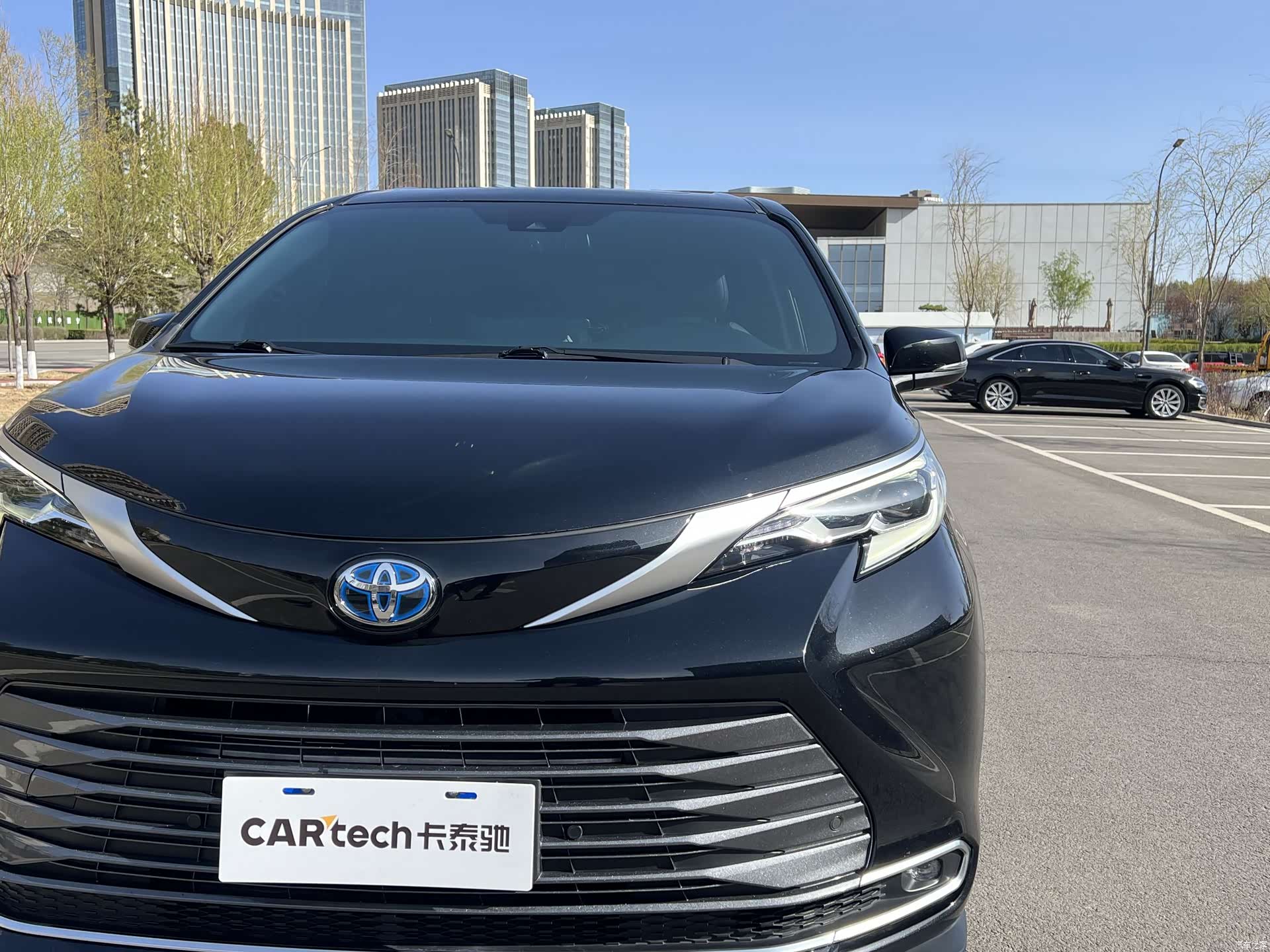 Toyota Sienna, 2022 12
