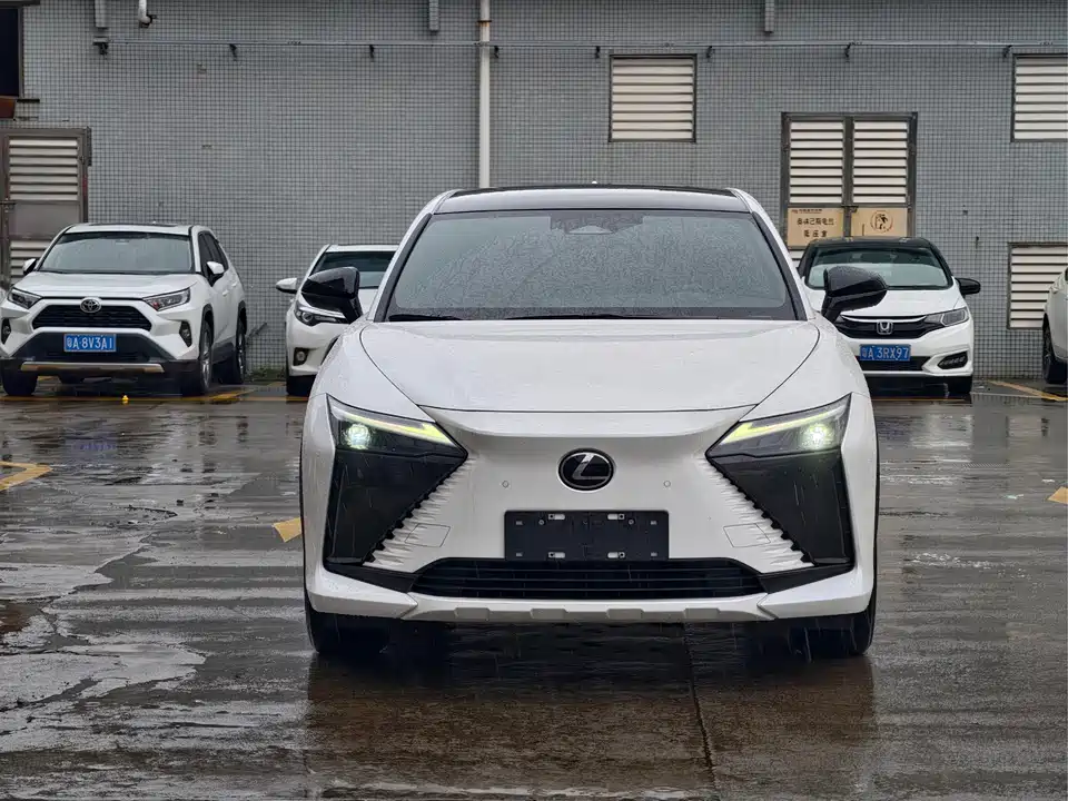 Lexus RZ Lexus RZ