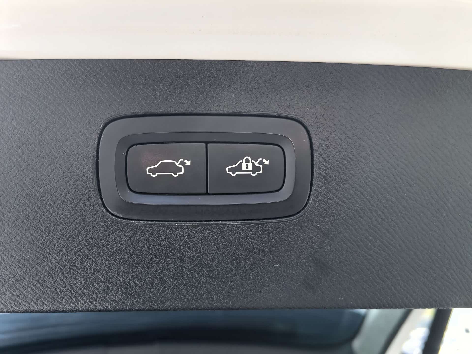 Volvo XC90, 2017 14