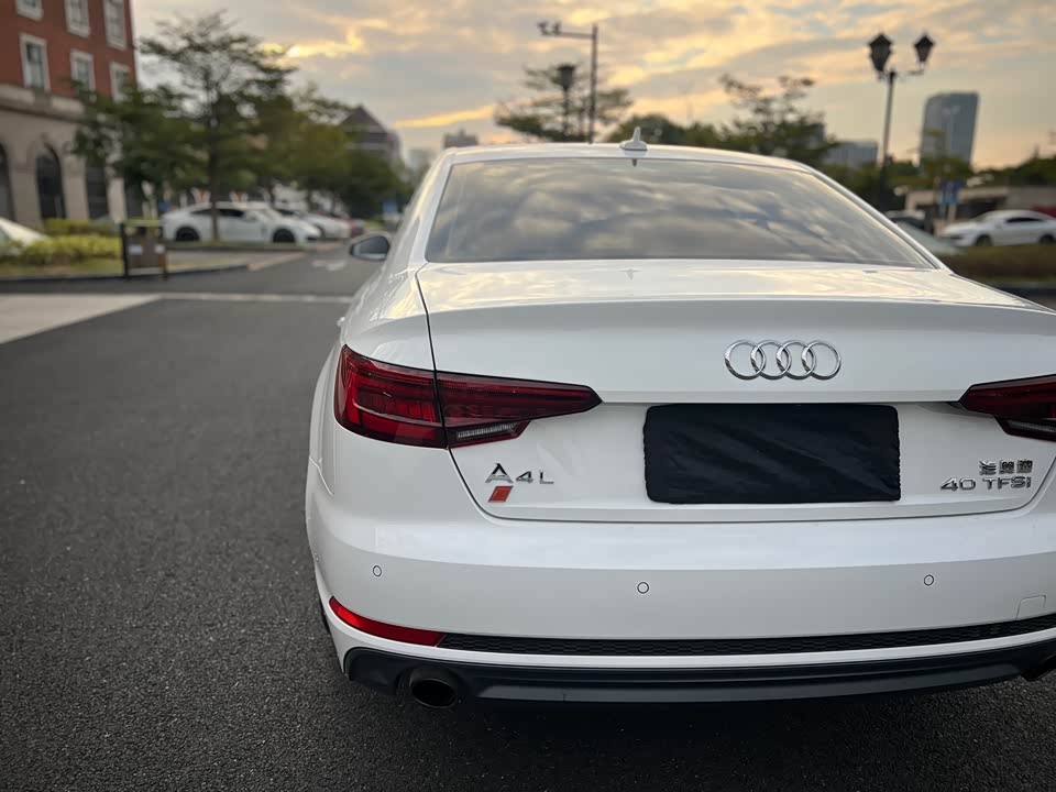 Audi A4L