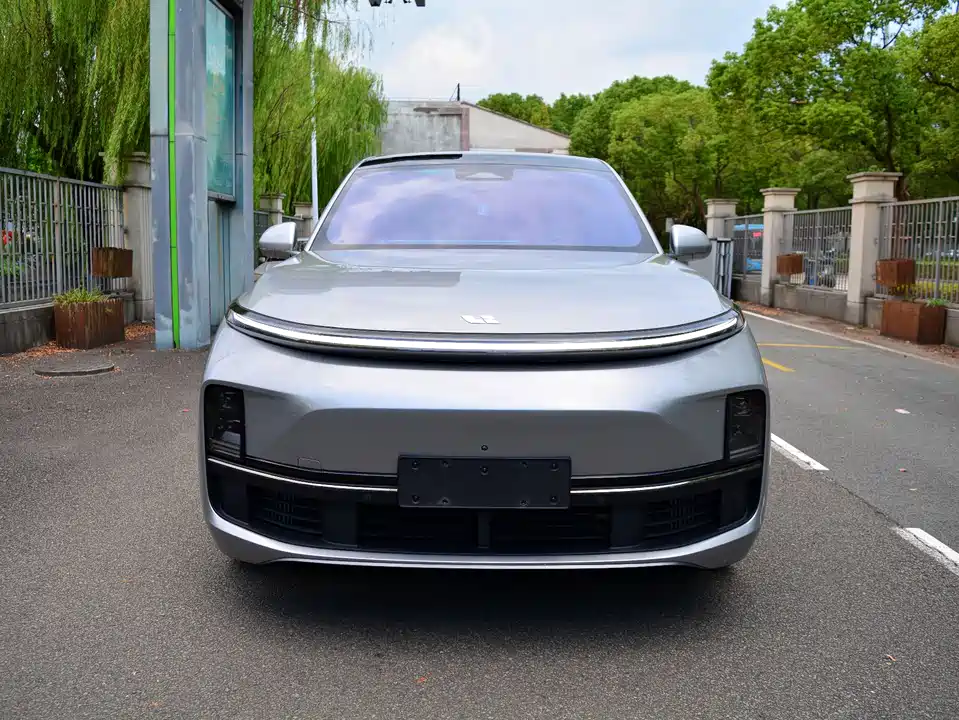 Li Auto Ideal L8