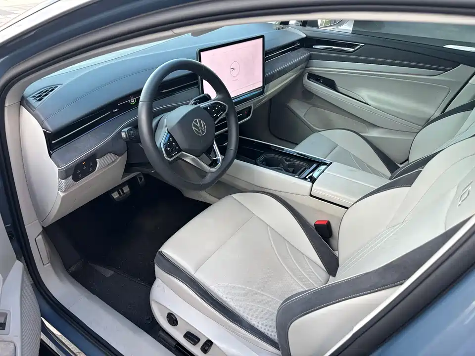 Volkswagen ID.7 VIZZION