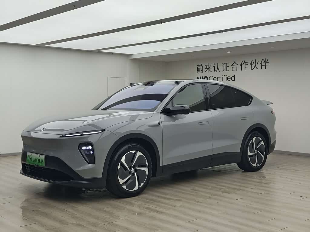 NIO EC7