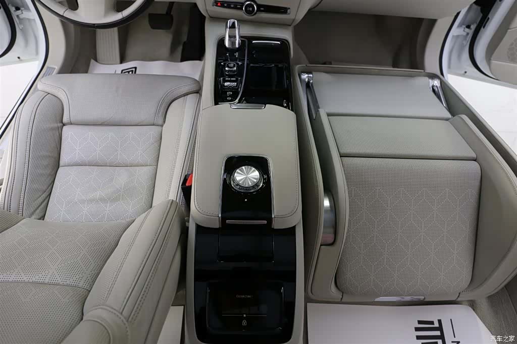 Volvo S90, 2020 11