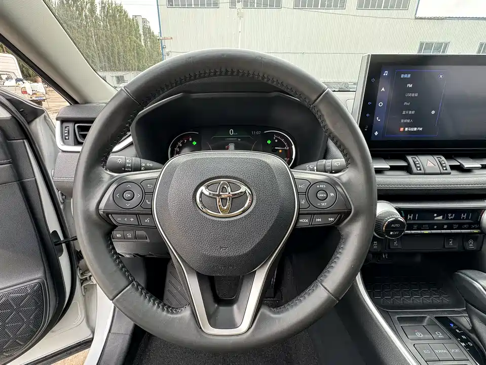 Toyota RAV4 Rongfang