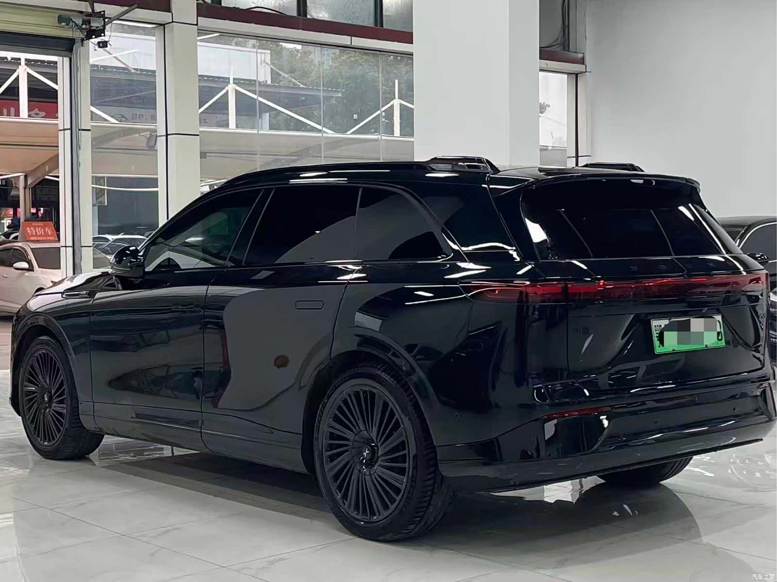 Xpeng G9, 2025 9