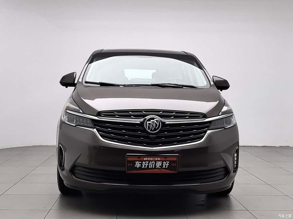 Buick GL8, 2022 3