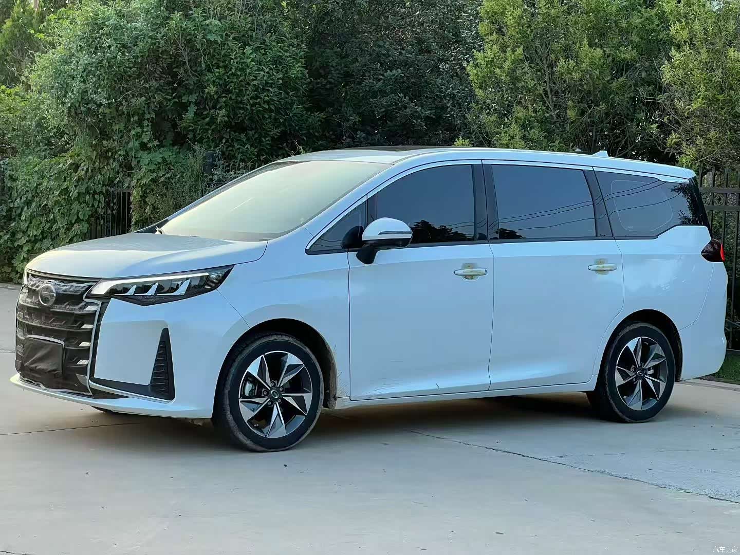 Trumpchi M6, 2022 2