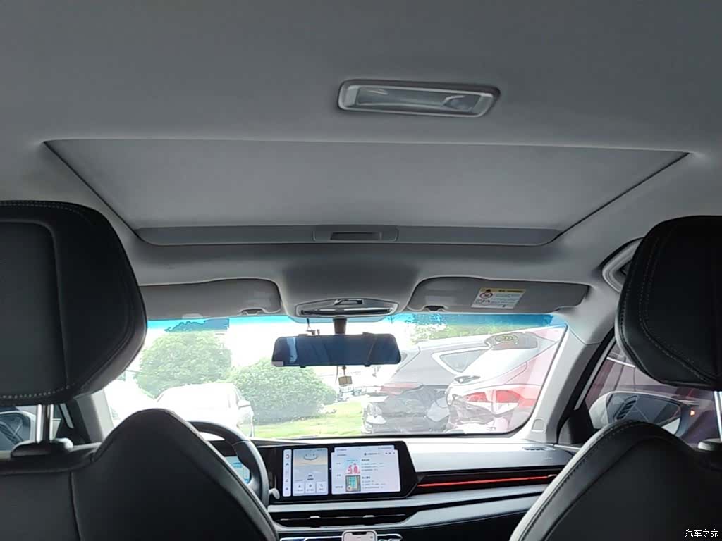 Geely Binray, 2024 18