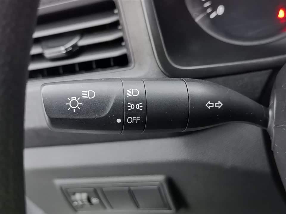 Wuling Wuling Hongguang PLUS