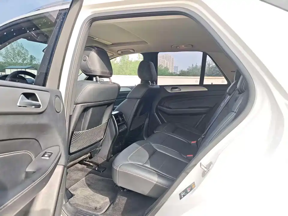 Mercedes-Benz M class